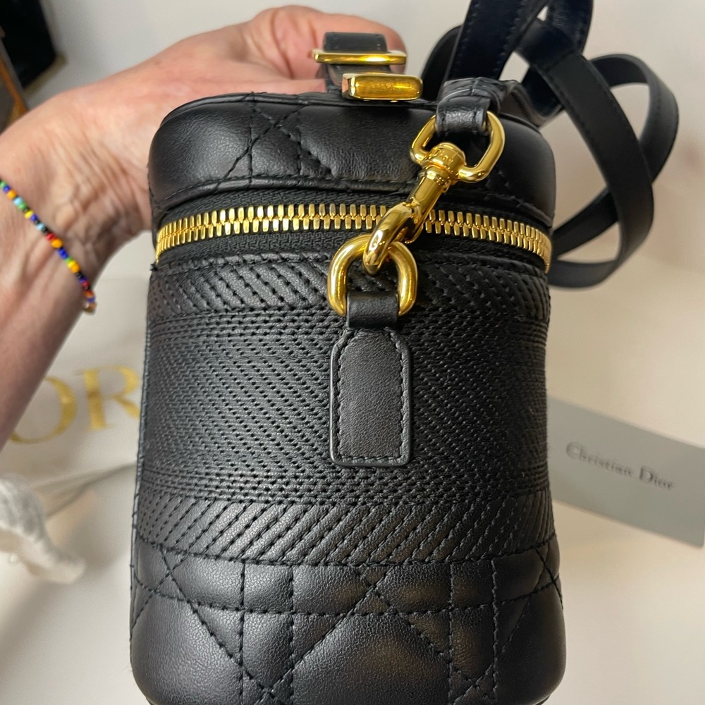 Dior travel vanity with removable crossbody strap Full Set EUC - Picture 6 of 13